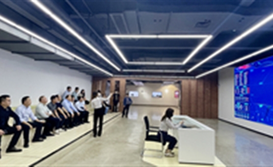 內(nèi)蒙古自治區(qū)包頭市達茂旗領(lǐng)導(dǎo)蒞臨華體科技考察