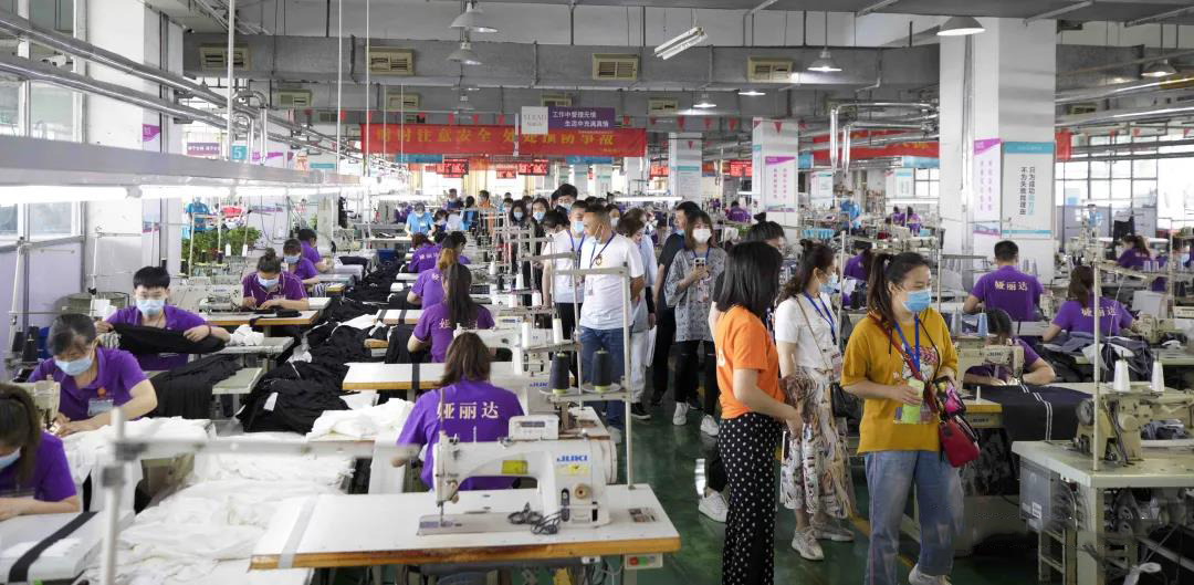YERAD娅麗達丨2020秋冬新品發布會·系列一(yī / yì /yí) YERAD娅麗達丨2020秋冬新品發布會·系列一(yī / yì /yí)